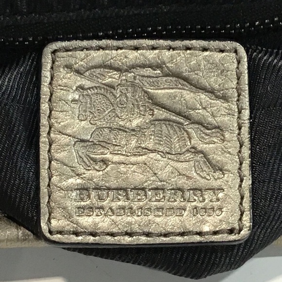 Women’s Burberry Silver Shimmer Check Degrade Buckle Tote Bag - Picture 9 of 9